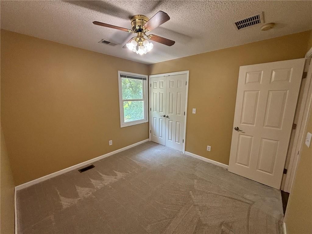 937 Yancey Street — photo 38