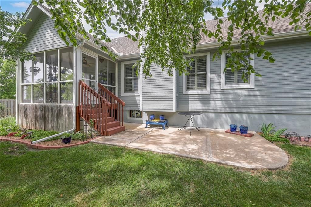 6845 W 156th Terrace — photo 34