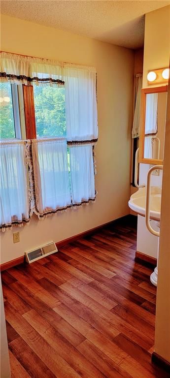 3024 Iowa Street — photo 17