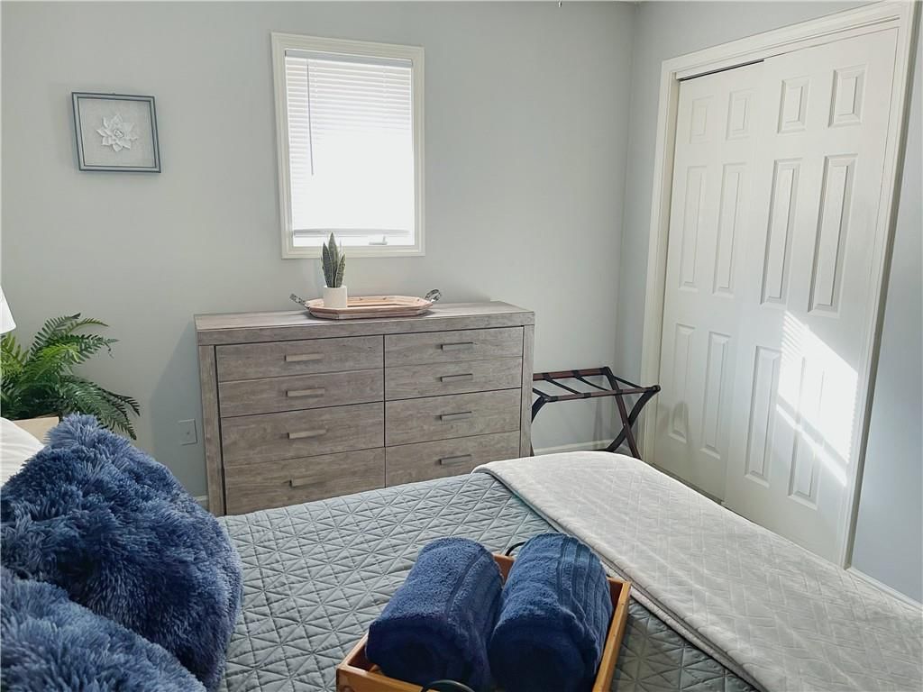 202 W Meadow Street — photo 41