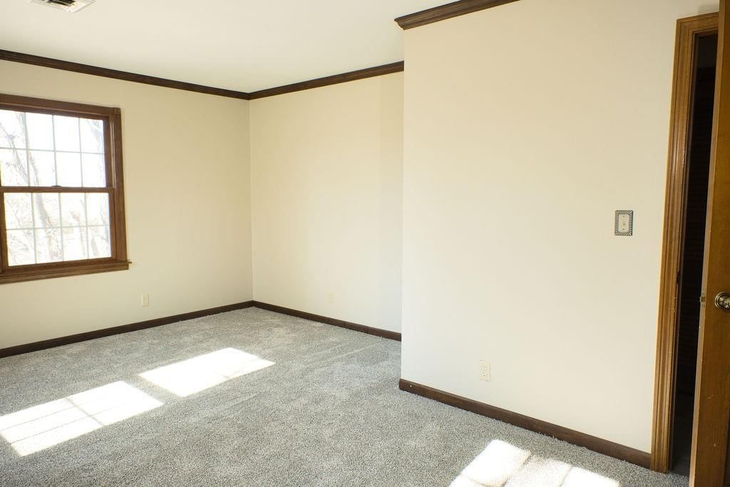 29 W Edwards Street — photo 26
