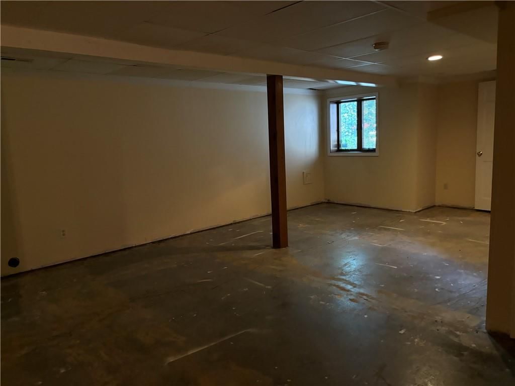 2102 Chambers Avenue — photo 26