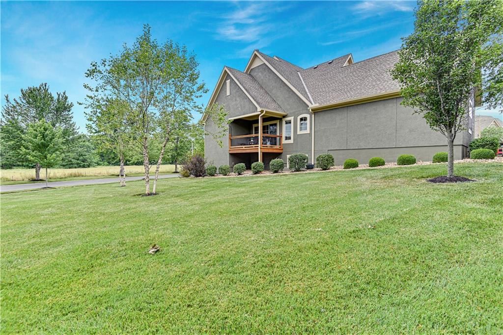 14833 Meadow Lane — photo 32