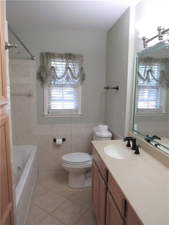 9652 Lee Boulevard — photo 19