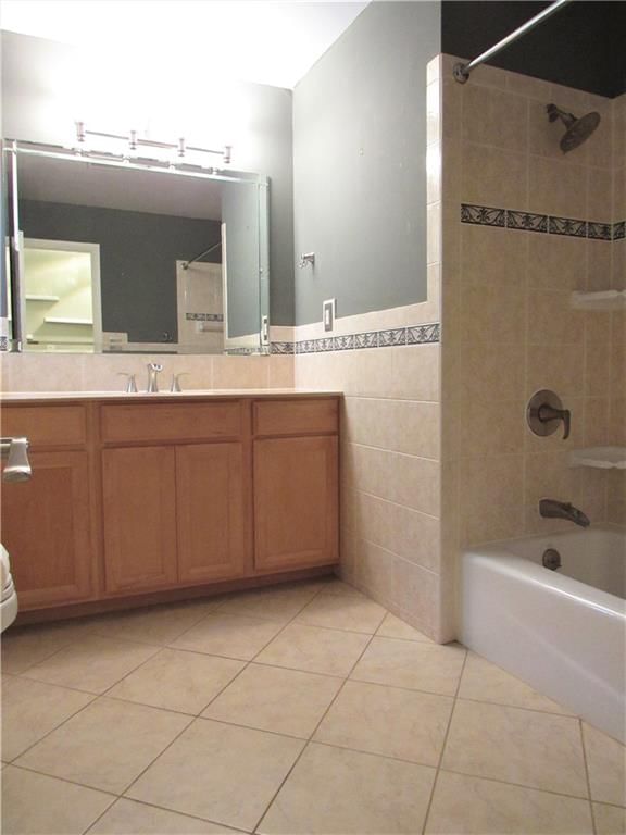 9652 Lee Boulevard — photo 22