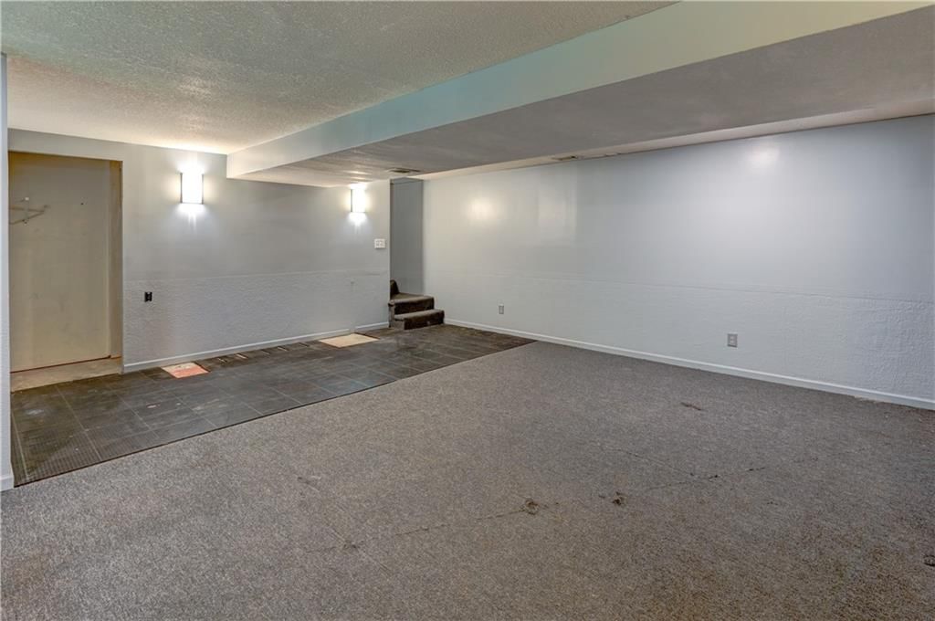 7928 Parkview Avenue — photo 32