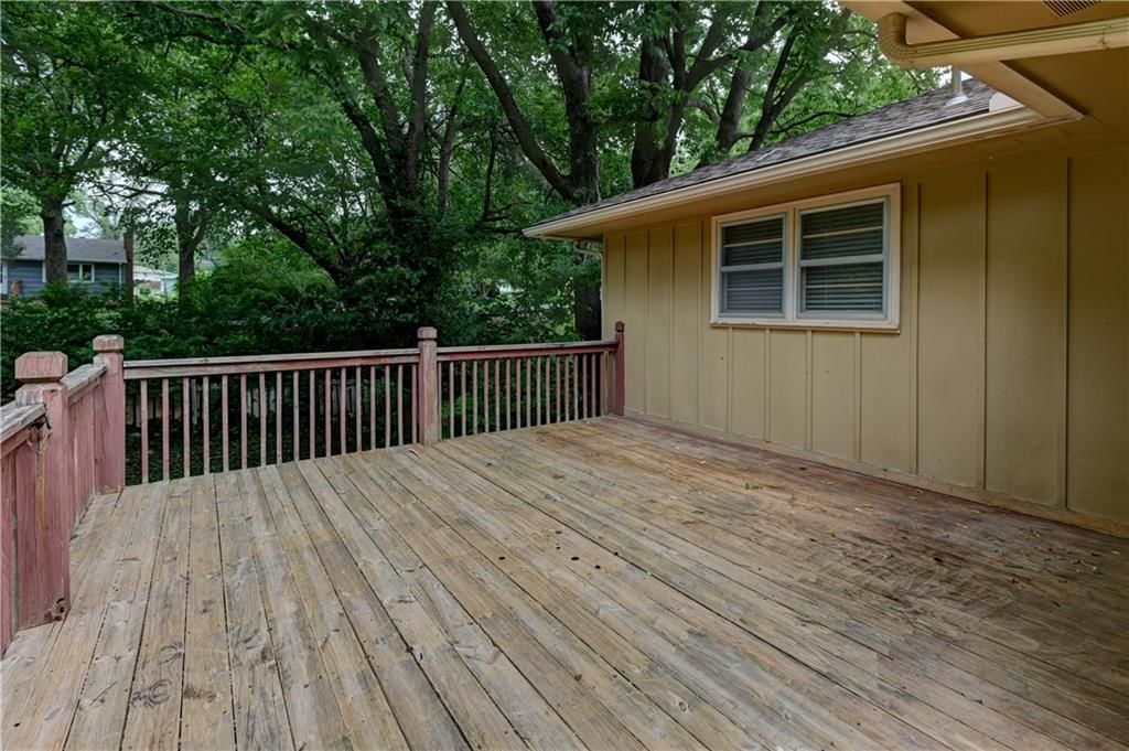 7928 Parkview Avenue — photo 42