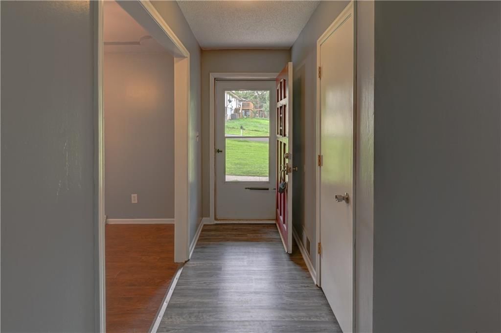 7928 Parkview Avenue — photo 7