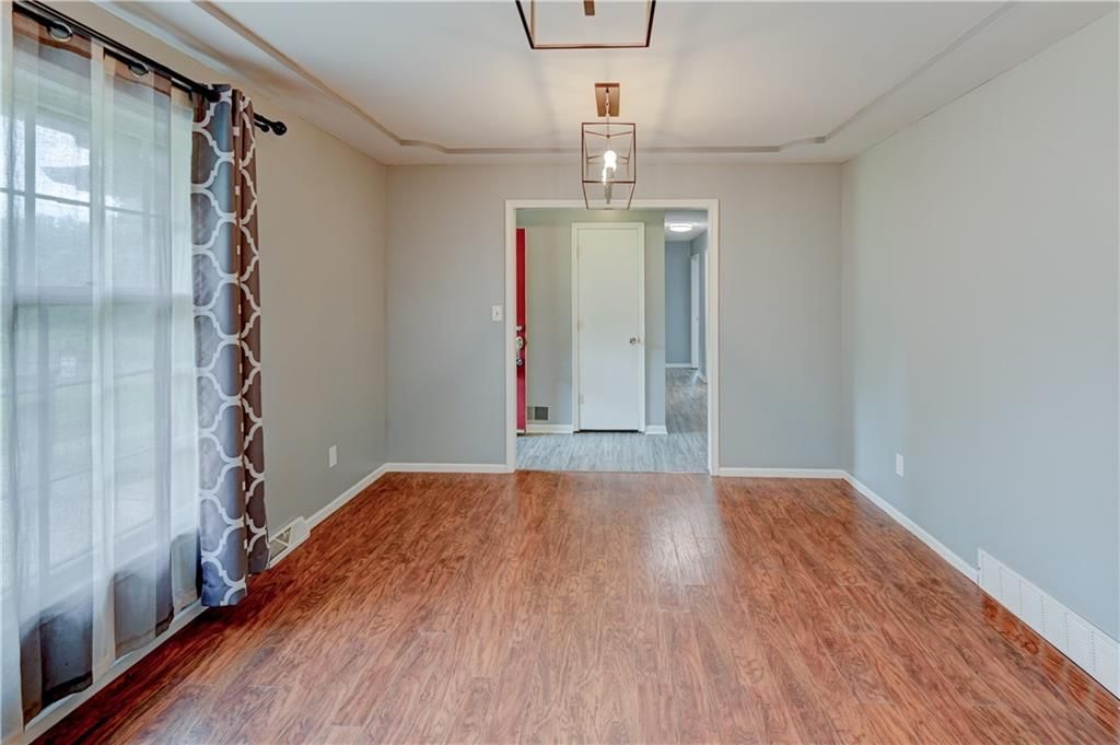 7928 Parkview Avenue — photo 10