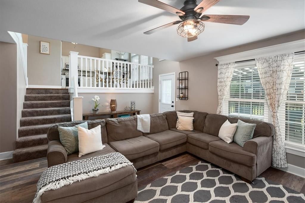 926 Hickory Court — photo 17