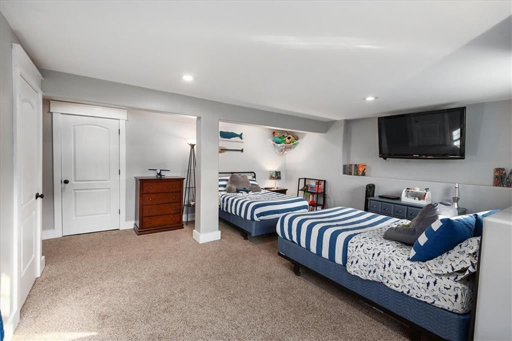 926 Hickory Court — photo 21