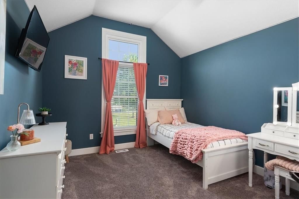 926 Hickory Court — photo 28