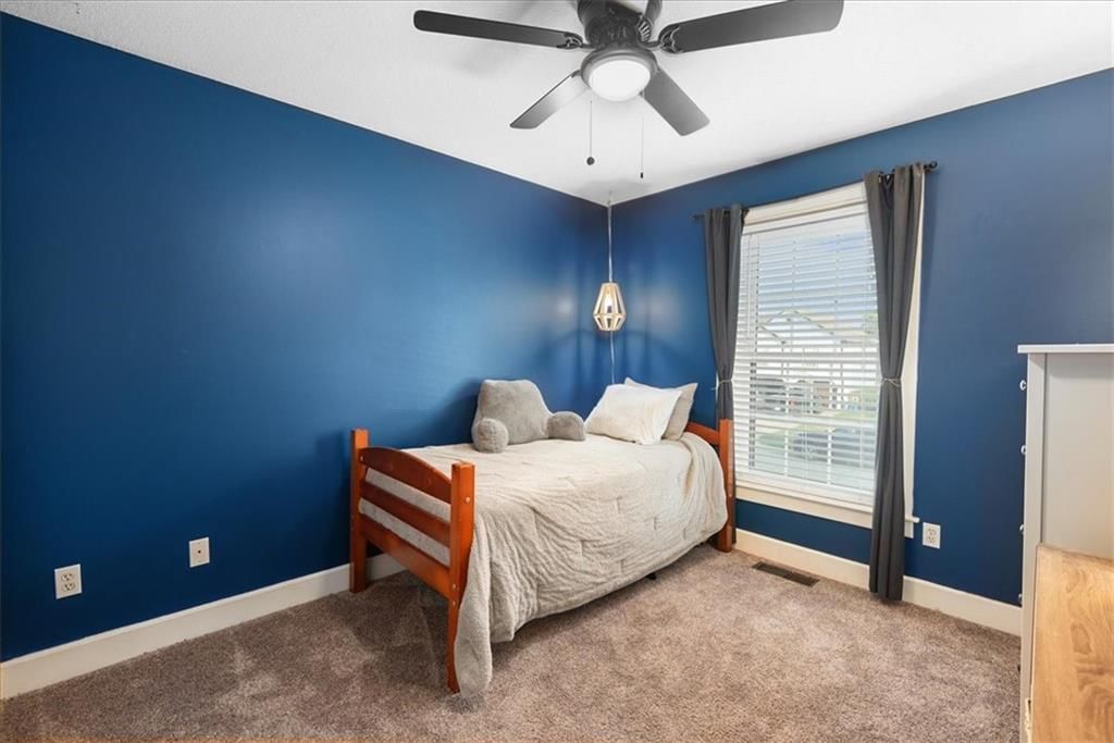 926 Hickory Court — photo 32
