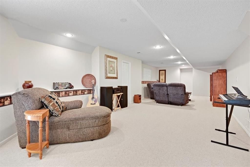 5942 W 152nd Terrace — photo 34