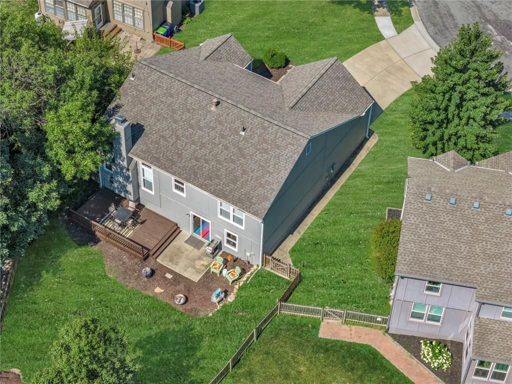 15235 Hemlock Street — photo 47
