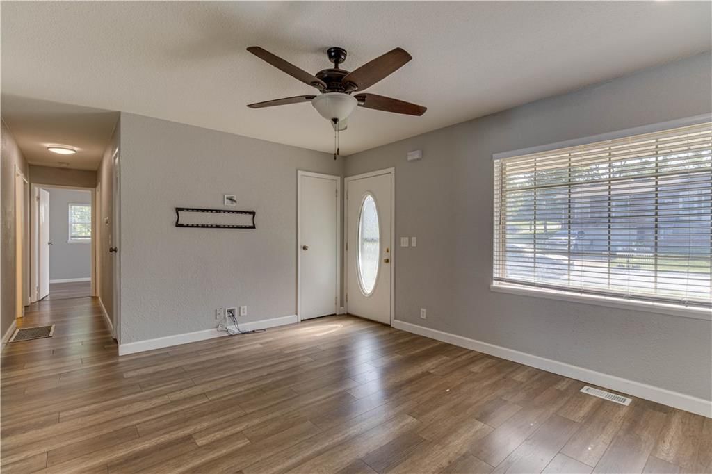 2605 College Lane — photo 11