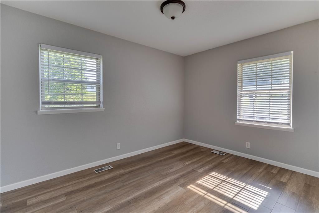2605 College Lane — photo 24