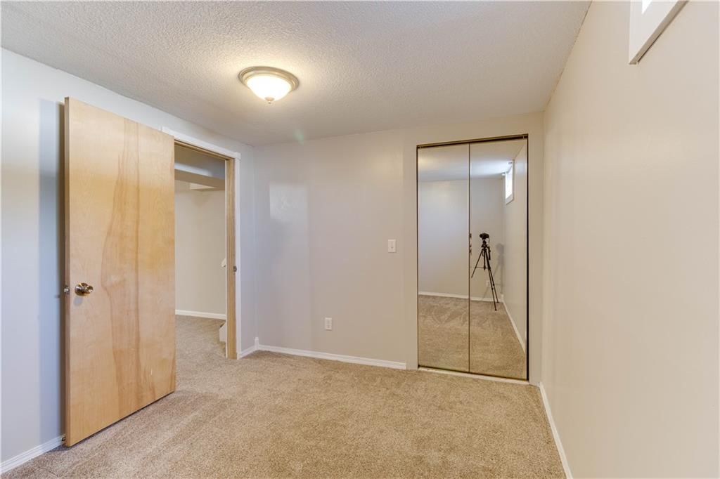 2605 College Lane — photo 35