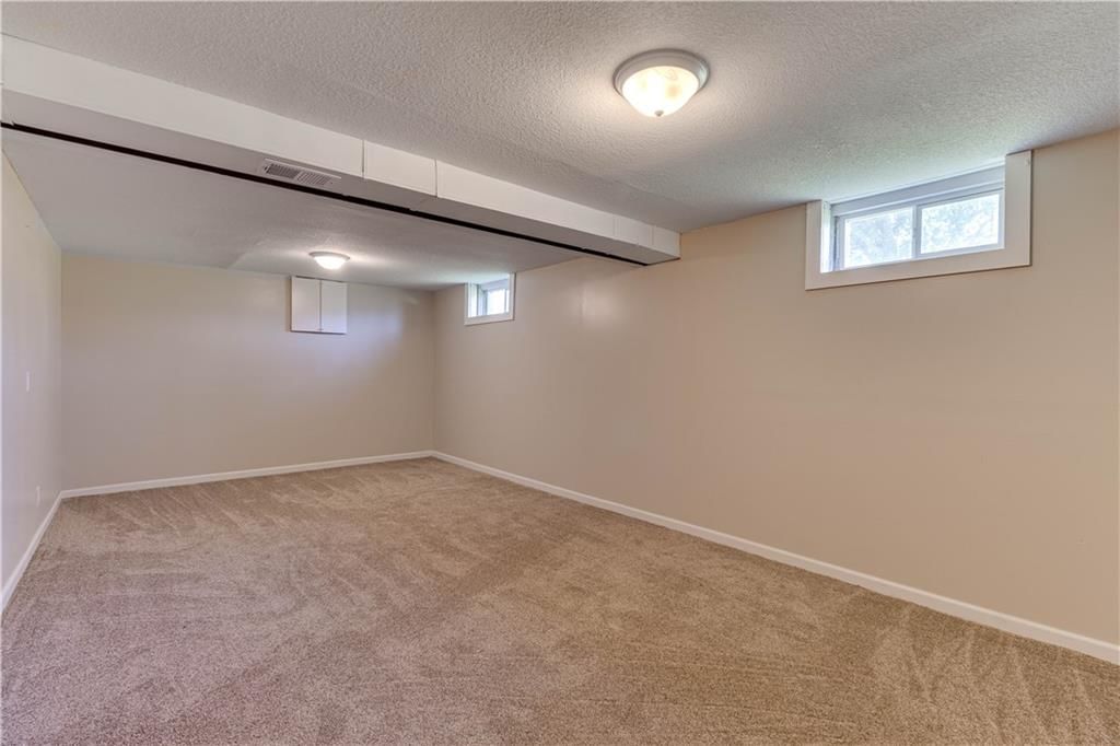 2605 College Lane — photo 41