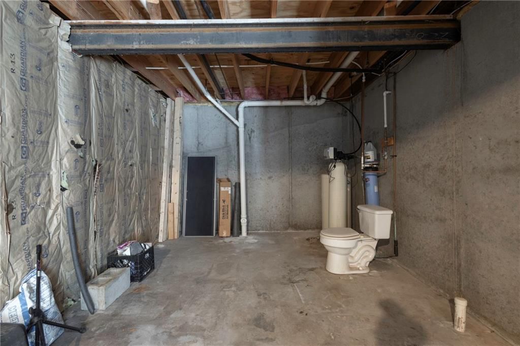 608 Darrow Street — photo 39
