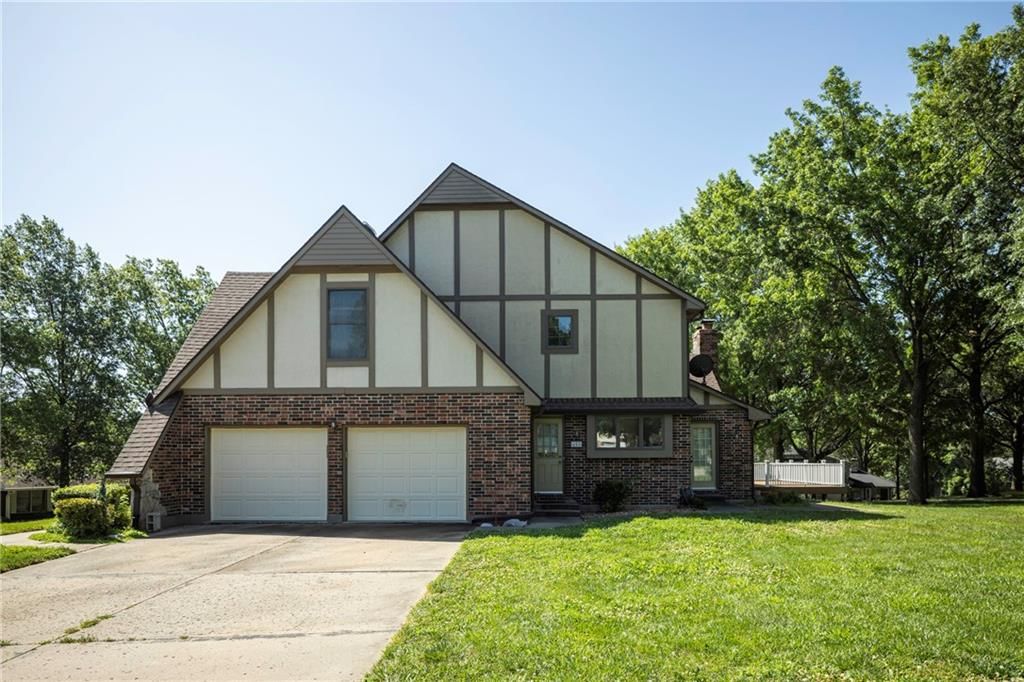 608 Darrow Street — photo 47