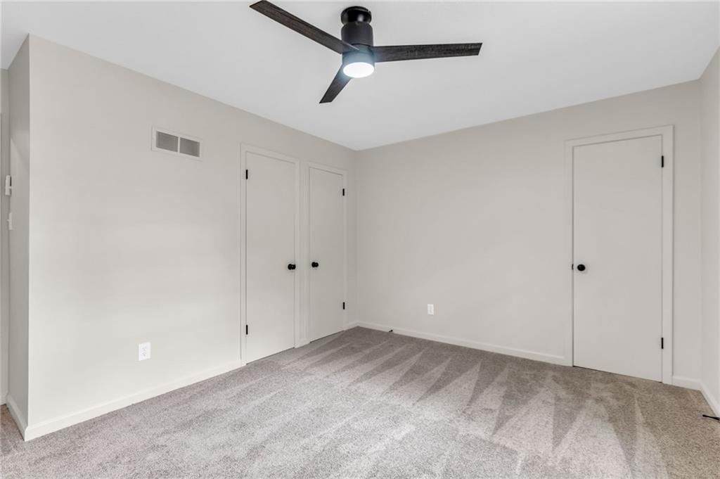 8602 Maple Avenue — photo 19