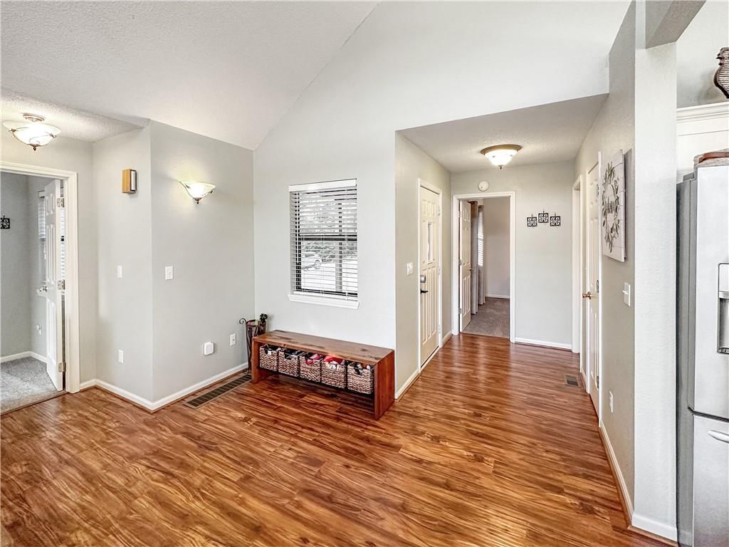 29197 Stagecoach Drive — photo 32