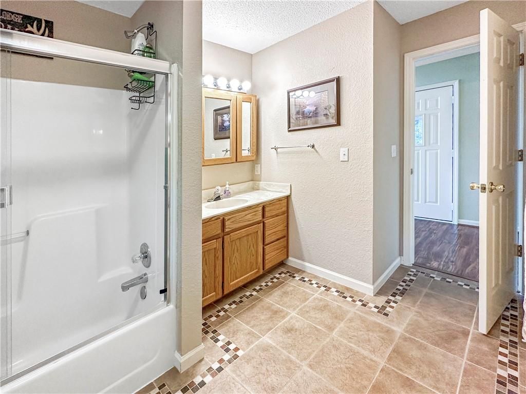29197 Stagecoach Drive — photo 46
