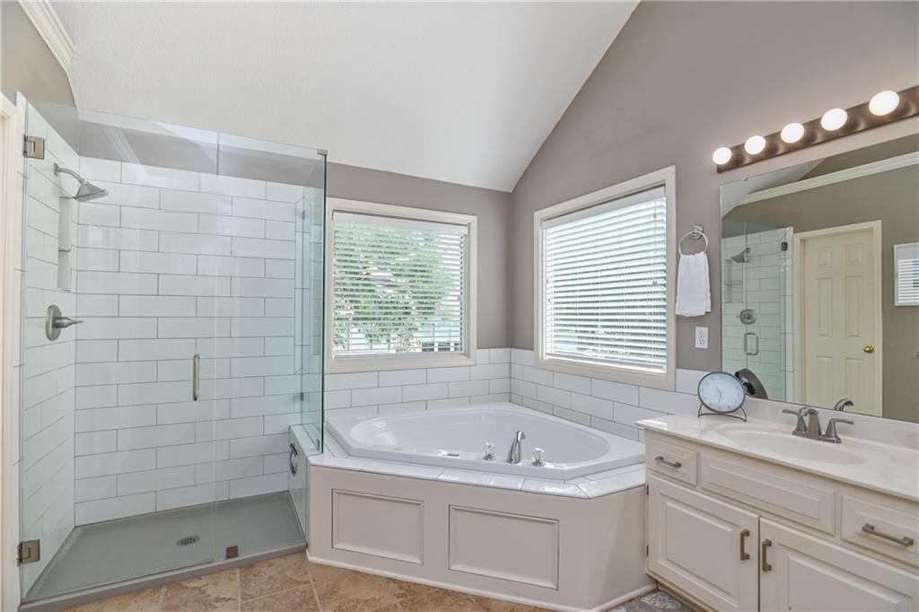 5600 W 153rd Terrace — photo 29