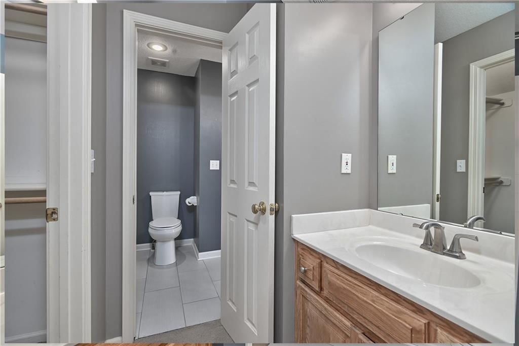 5600 W 153rd Terrace — photo 34