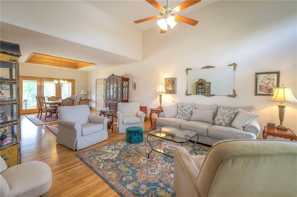 11217 Hamilton Drive — photo 11