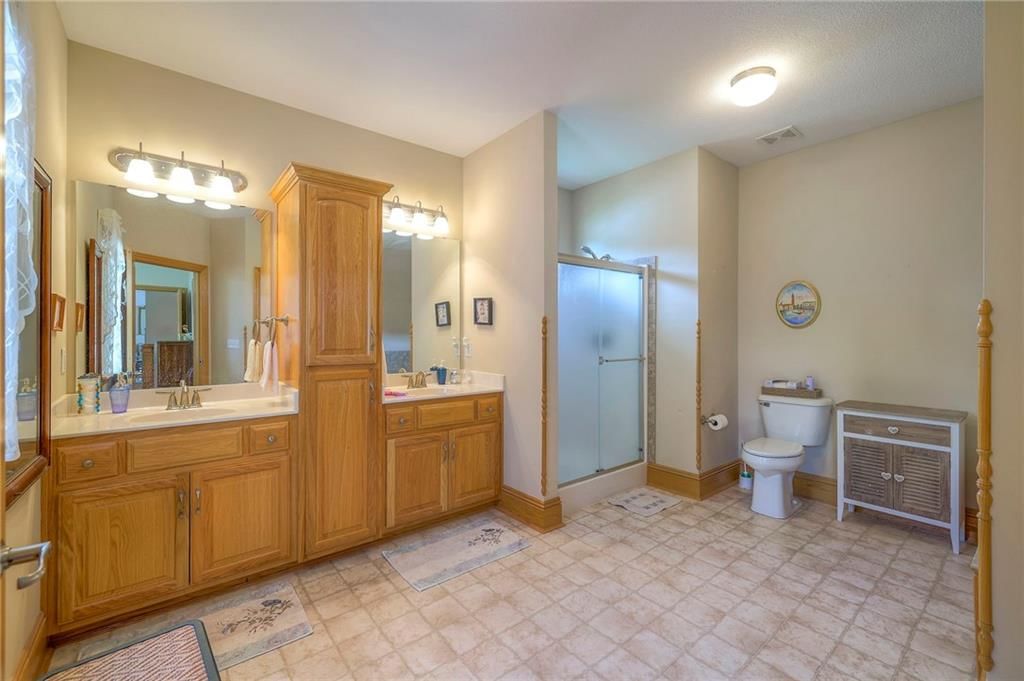 11217 Hamilton Drive — photo 27