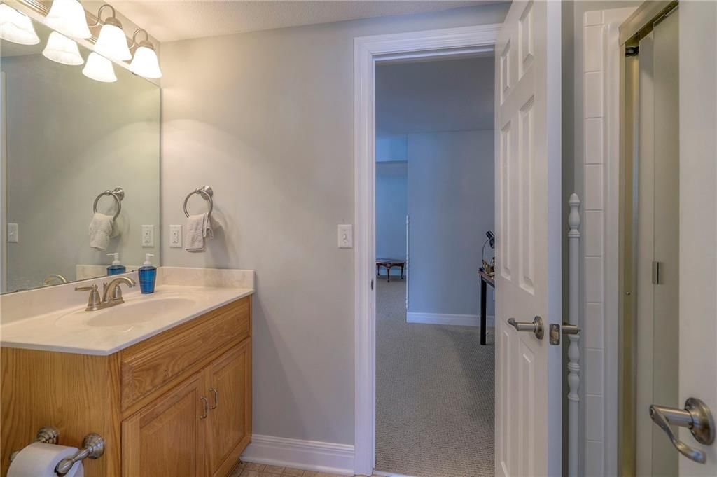 11217 Hamilton Drive — photo 44