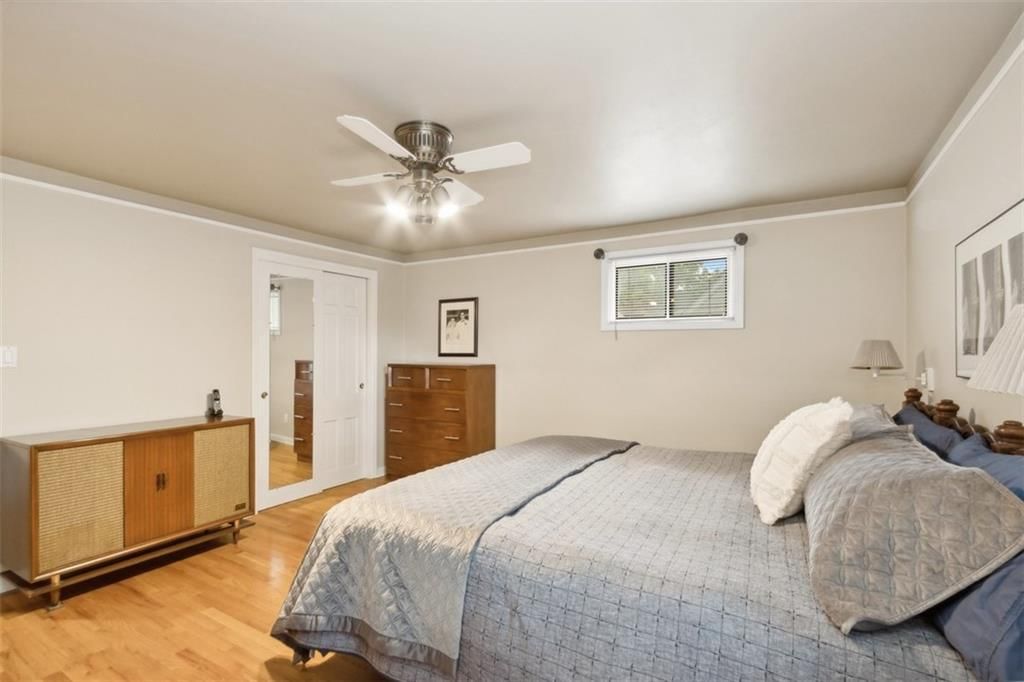 9300 Dearborn Street — photo 14