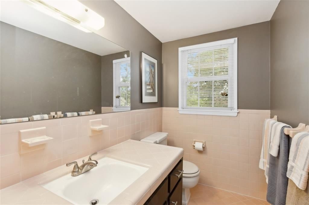 9300 Dearborn Street — photo 20