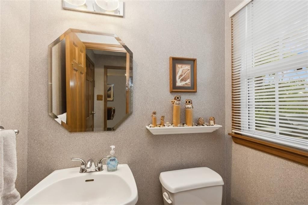 9300 Dearborn Street — photo 24