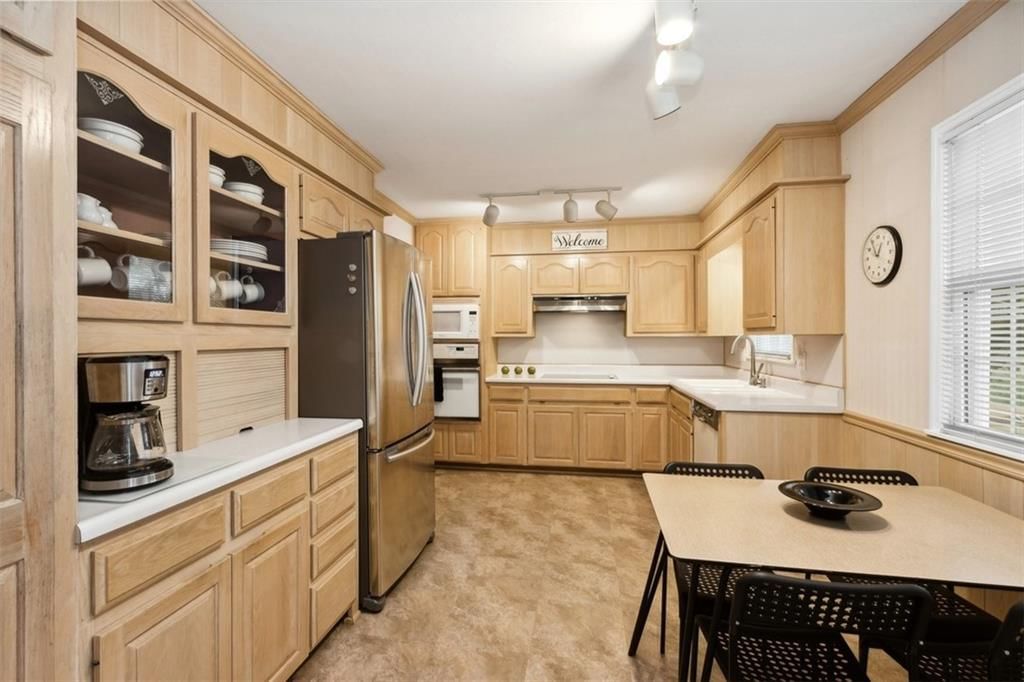 9300 Dearborn Street — photo 8