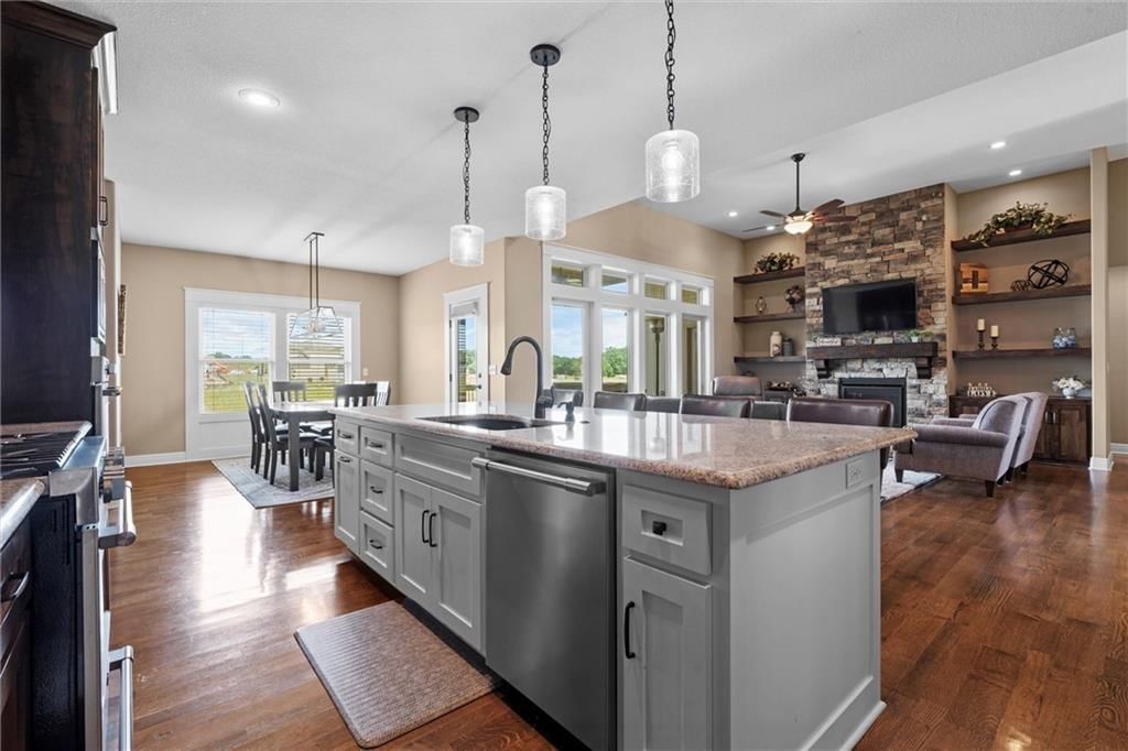 5100 NW Montebella Drive — photo 9