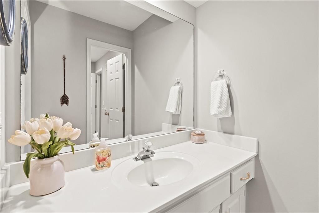 4709 N Hickory Court — photo 28
