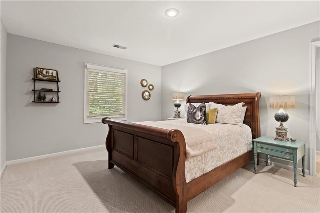4709 N Hickory Court — photo 29
