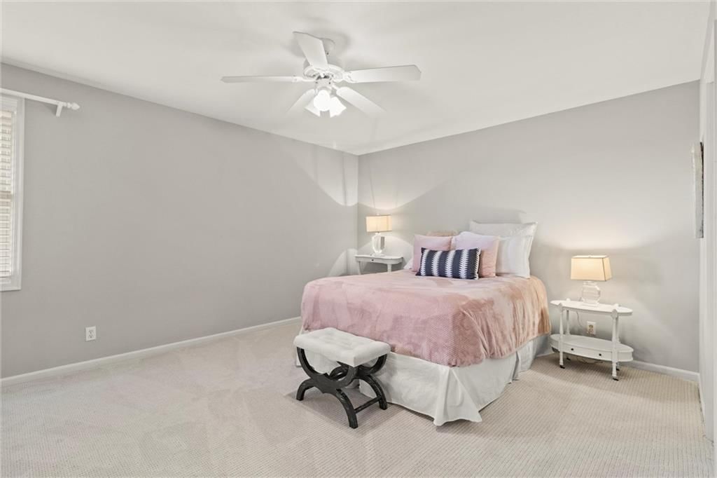 4709 N Hickory Court — photo 32
