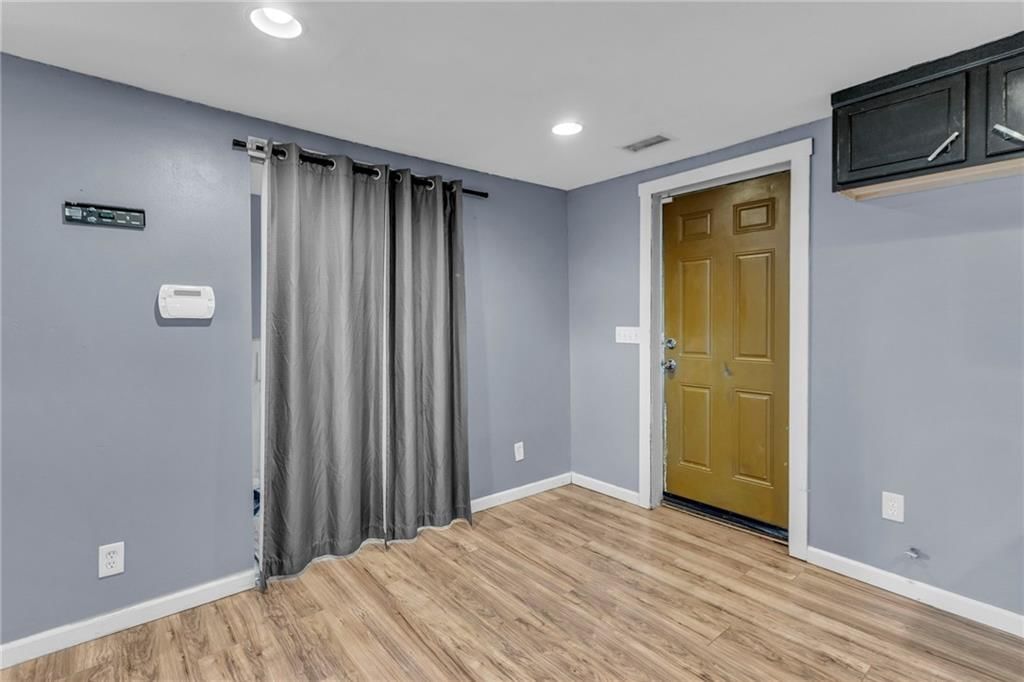 1246 S Brockway Street — photo 12