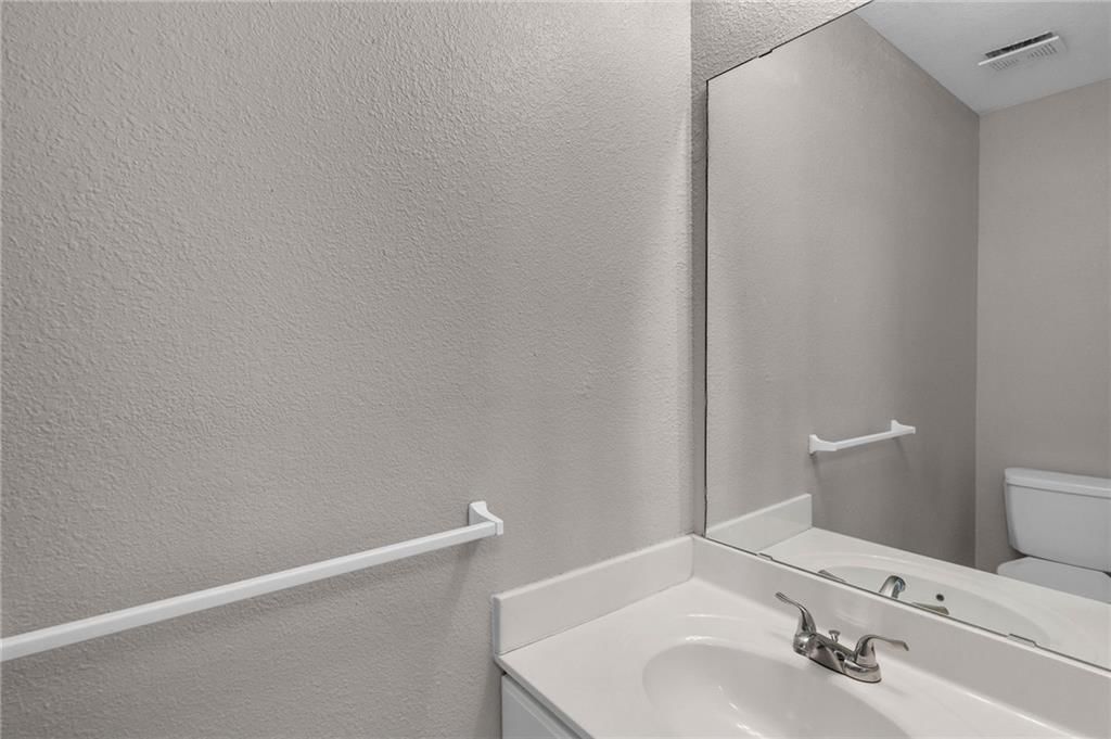 8432 NE 109th Place — photo 5
