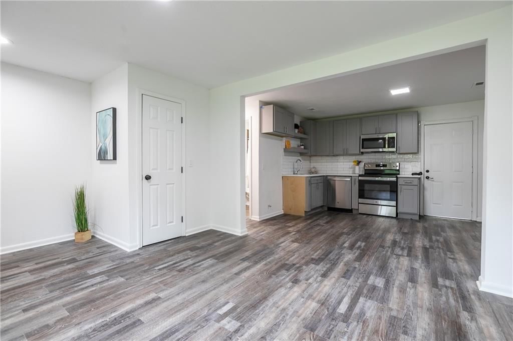 16109 E Cogan Lane — photo 8