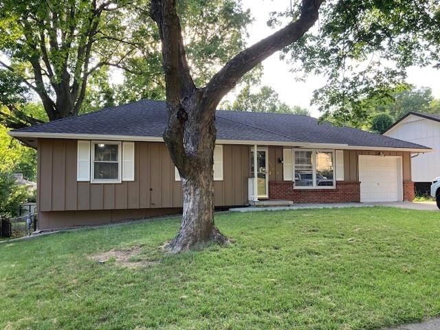 3516 S Phelps Road — photo 2