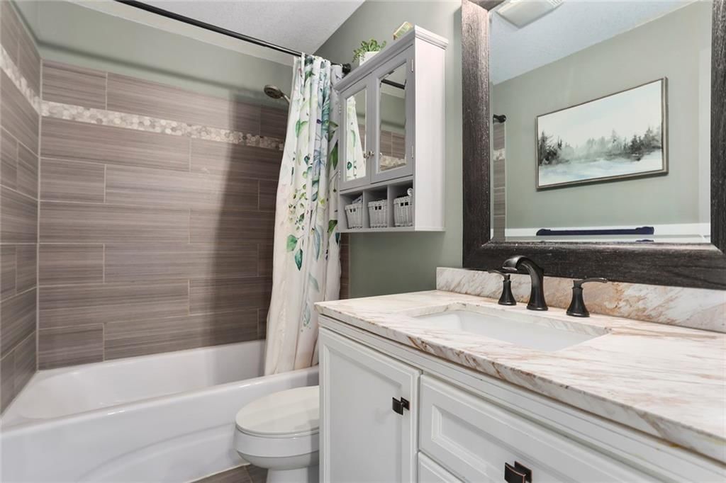 6404 N Woodland Avenue — photo 16