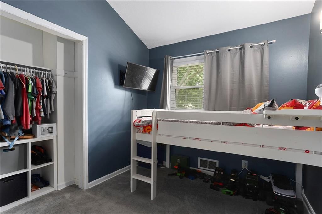 6404 N Woodland Avenue — photo 23