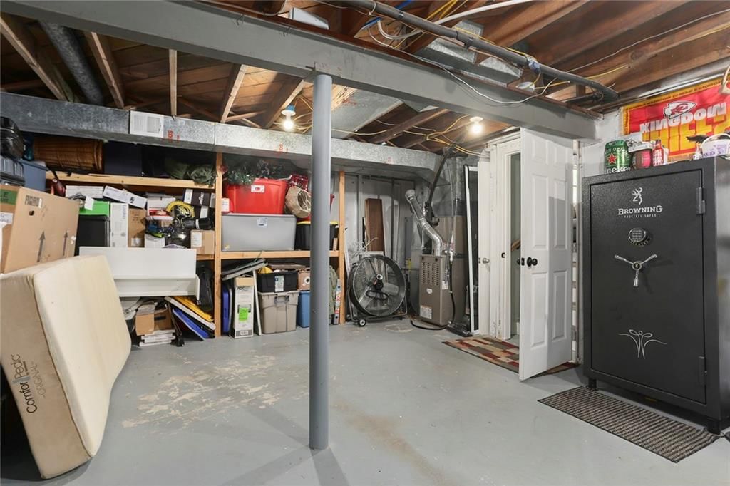 6404 N Woodland Avenue — photo 38