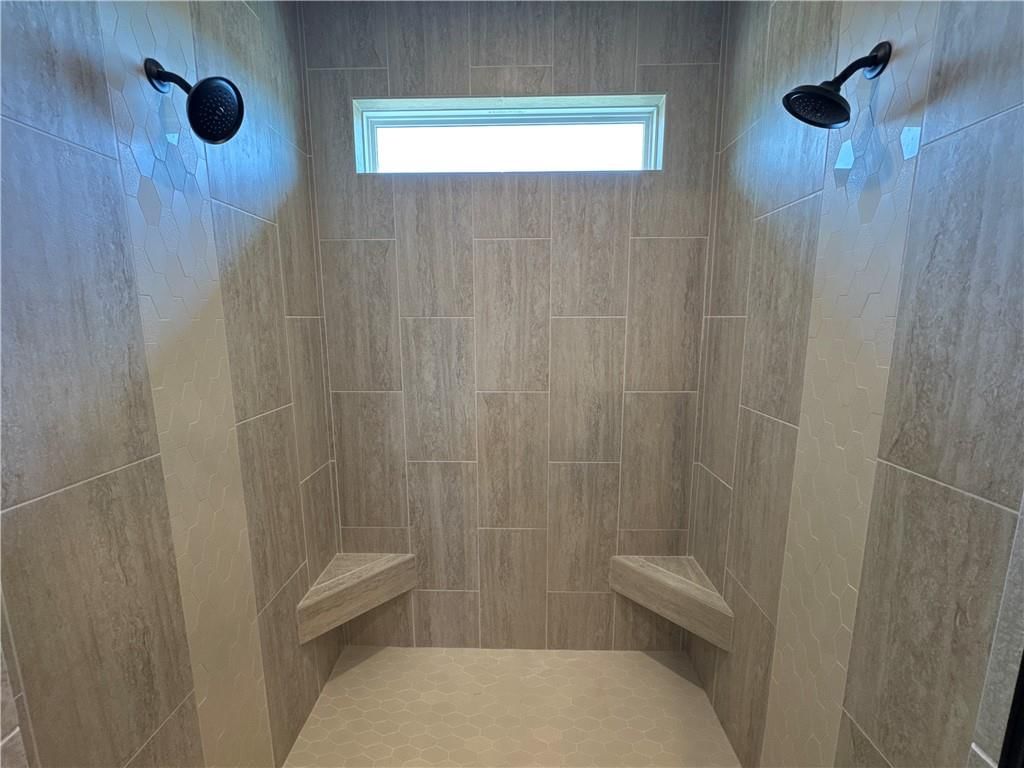 12720 NW BITTERSWEET Drive — photo 15