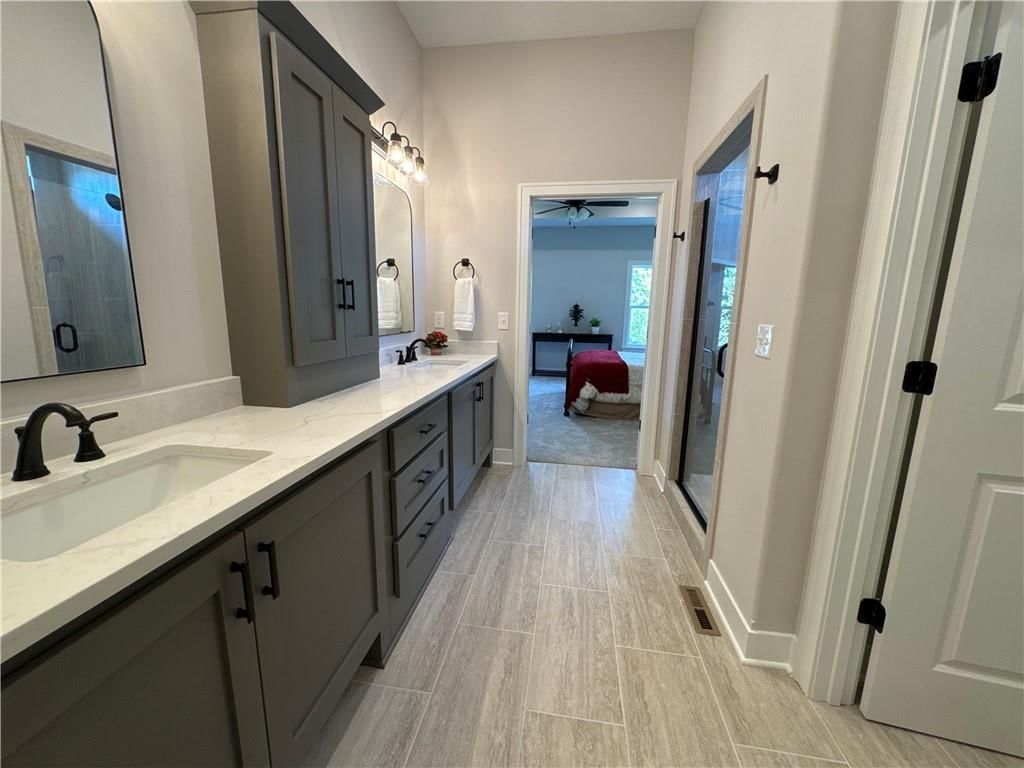 12720 NW BITTERSWEET Drive — photo 16